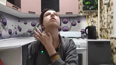 Snapshot of sharleenyodis chatting on 05.28.26 Sara online show from 05.28.26