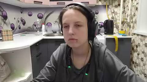 Snapshot of sharleenyodis chatting on 06.30.26 Sara online show from 06.30.26