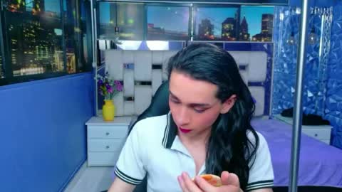 Snapshot of sharlon_ chatting on 04.13.26 Sharlond online show from 04.13.26
