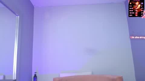 Snapshot of sharlot_evans_ chatting on 10.11.25 Sharlot online show from 10.11.25