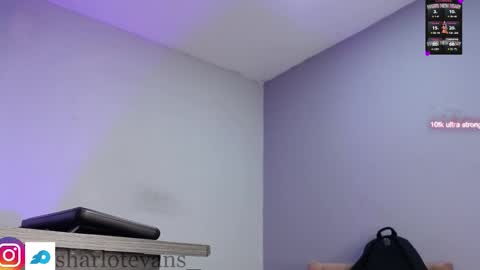 Snapshot of sharlot_evans_ chatting on 10.12.25 Sharlot online show from 10.12.25