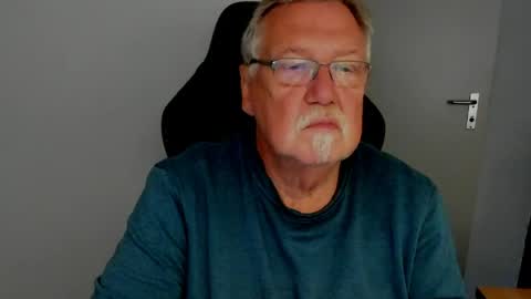 sharlots_pet online show from 05.06.26