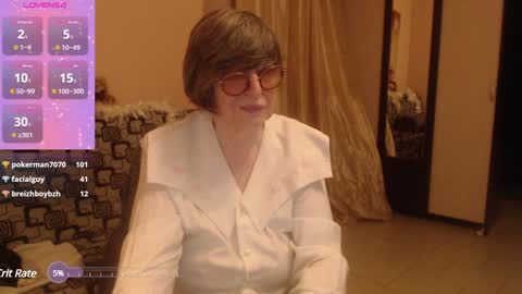 Snapshot of sharon_amore chatting on 12.31.24 Helena online show from 12.31.24