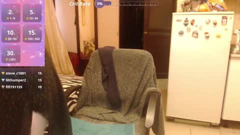 Snapshot of sharon_amore chatting on 10.11.25 Helena online show from 10.11.25