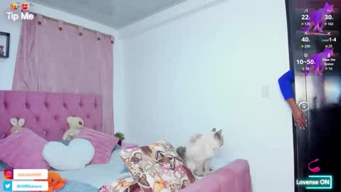 Jessica       independent model  online show from 10.17.25