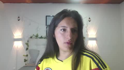 ESTEFI  online show from 04.14.26