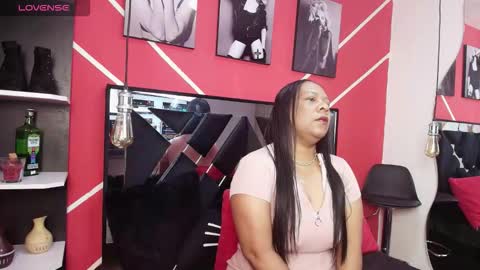 Sharon Noa online show from 02.07.26