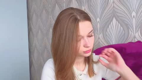 Miroslava online show from 10.02.25