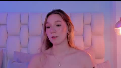 Shantall online show from 10.29.25