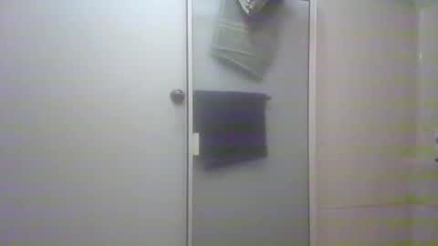 Snapshot of shavedcock720 chatting on 03.10.25 partycouple2night online show from 03.10.25