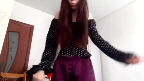 Annette online show from 04.02.26