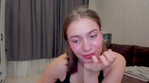 shawty__mariaa online show from 09.15.25