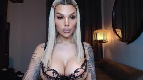 shayblonde online show from 10.21.25
