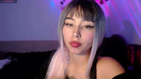 Shayla 3 online show from 09.10.25