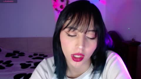 Shayla 3 online show from 10.16.25