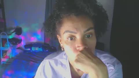 Shayna online show from 02.21.25