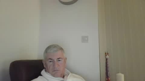 she52 online show from 04.18.26