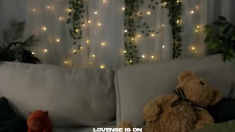 Anika online show from 10.08.25