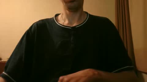 Snapshot of shedevr02 chatting on 10.16.25 Roger online show from 10.16.25