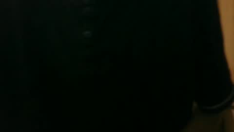 Snapshot of shedevr02 chatting on 10.17.25 Roger online show from 10.17.25