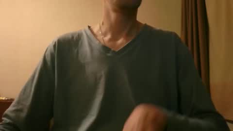 Snapshot of shedevr02 chatting on 01.12.26 Roger online show from 01.12.26