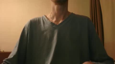 Snapshot of shedevr02 chatting on 02.10.26 Roger online show from 02.10.26