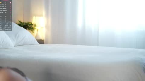 Tessa online show from 11.22.25