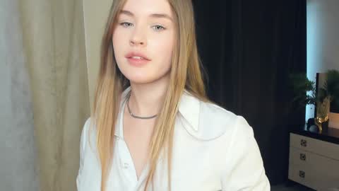 Violet online show from 12.23.24