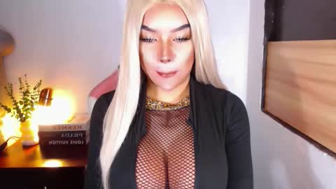 sheenafrost online show from 03.06.26