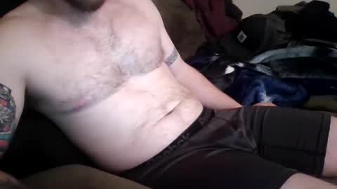 Snapshot of sheepydoggy45 chatting on 10.29.25 sheepydoggy45 online show from 10.29.25