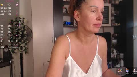 Sheila GMT 2 Tuesday Wednesday Friday Saturday Sunday- 8  5  online show from 11.23.25