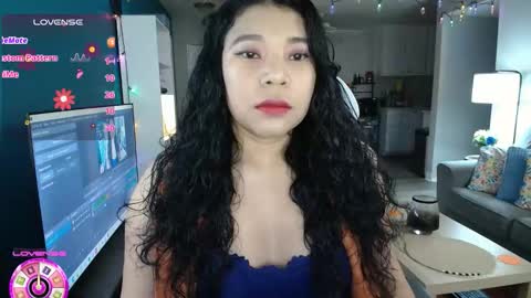 sheilyn_smith online show from 02.25.26