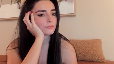 Snapshot of sheisallthat chatting on 10.02.25 sheisallthat online show from 10.02.25