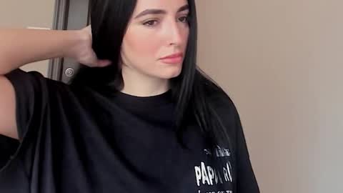 Snapshot of sheisallthat chatting on 10.07.25 sheisallthat online show from 10.07.25