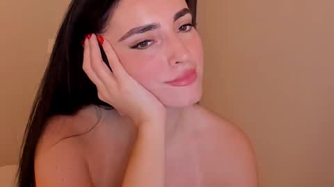 Snapshot of sheisallthat chatting on 10.10.25 sheisallthat online show from 10.10.25