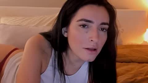 Snapshot of sheisallthat chatting on 10.28.25 sheisallthat online show from 10.28.25