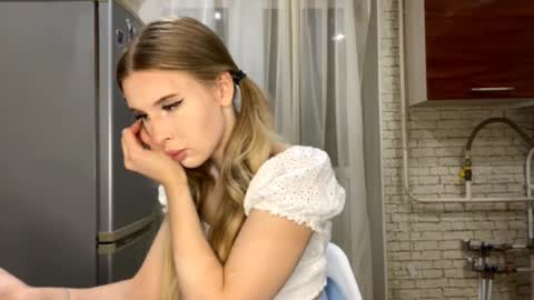 Jenny online show from 09.22.25