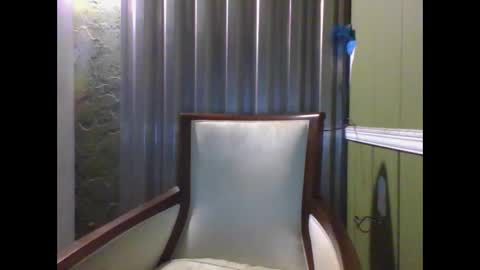 Red online show from 10.25.25