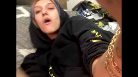 Shelby holes online show from 10.01.25