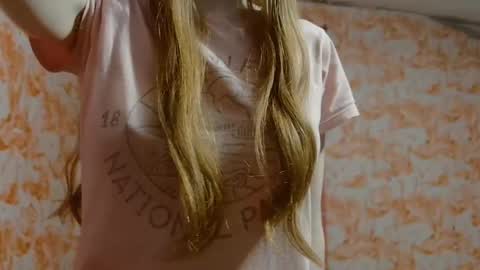 Erika online show from 11.22.25