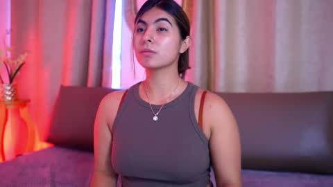 Snapshot of shelleymorell chatting on 10.02.25 Transmission schedule Monday - Friday 715 am to 200 pm time Colombia online show from 10.02.25