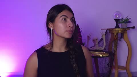 Snapshot of shelleymorell chatting on 10.24.25 Transmission schedule Monday - Friday 715 am to 200 pm time Colombia online show from 10.24.25