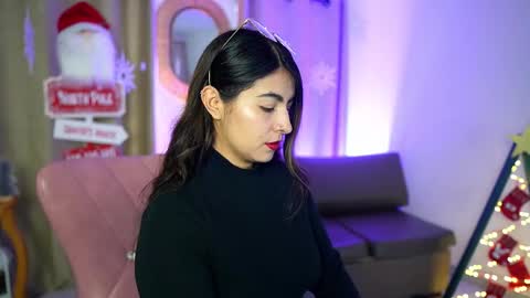  Transmission schedule Monday - Friday 715 am to 200 pm time Colombia  online show from 12.19.25