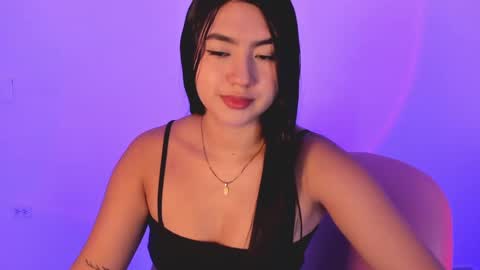 Snapshot of shelly_rohades chatting on 10.14.25   online show from 10.14.25