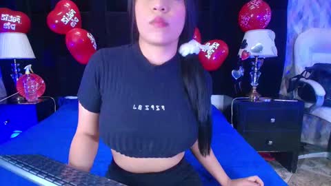 Snapshot of shelsy_loreds chatting on 02.15.25 Shelsy online show from 02.15.25