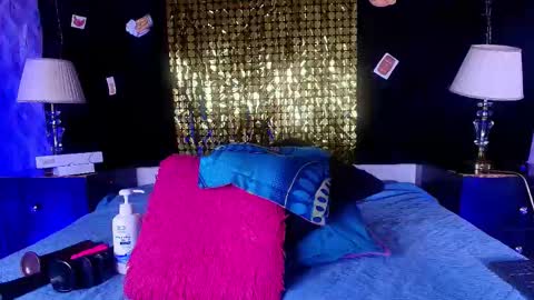 Snapshot of shelsy_loreds chatting on 09.16.25 Shelsy online show from 09.16.25