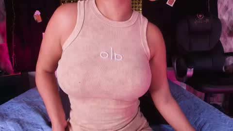 Snapshot of shelsy_loreds chatting on 09.24.25 Shelsy online show from 09.24.25