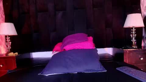 Snapshot of shelsy_loreds chatting on 10.04.25 Shelsy online show from 10.04.25