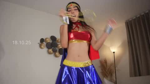  In instagram shena nomy online show from 10.18.25