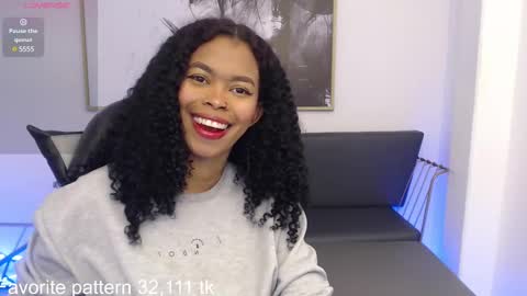 Shenna online show from 02.24.25
